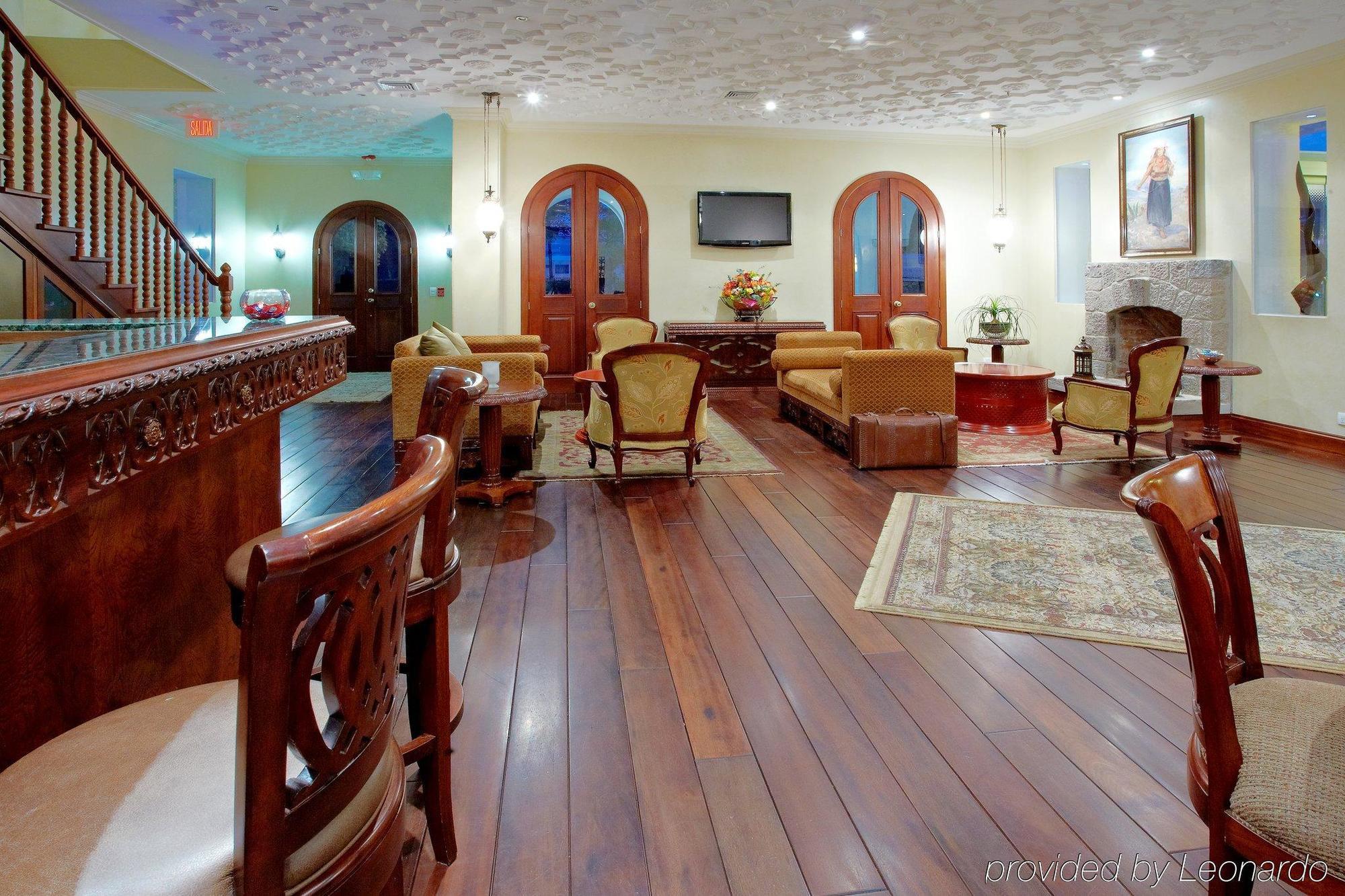 Hotel Express By Ihg Quito