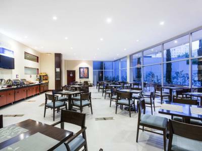 Express By Ihg 4* Quito