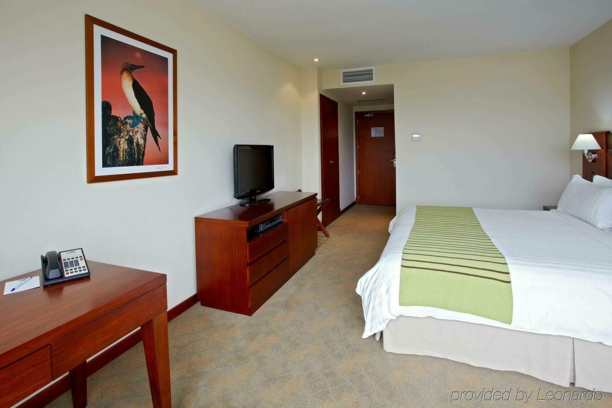 Express By Ihg 4* Quito