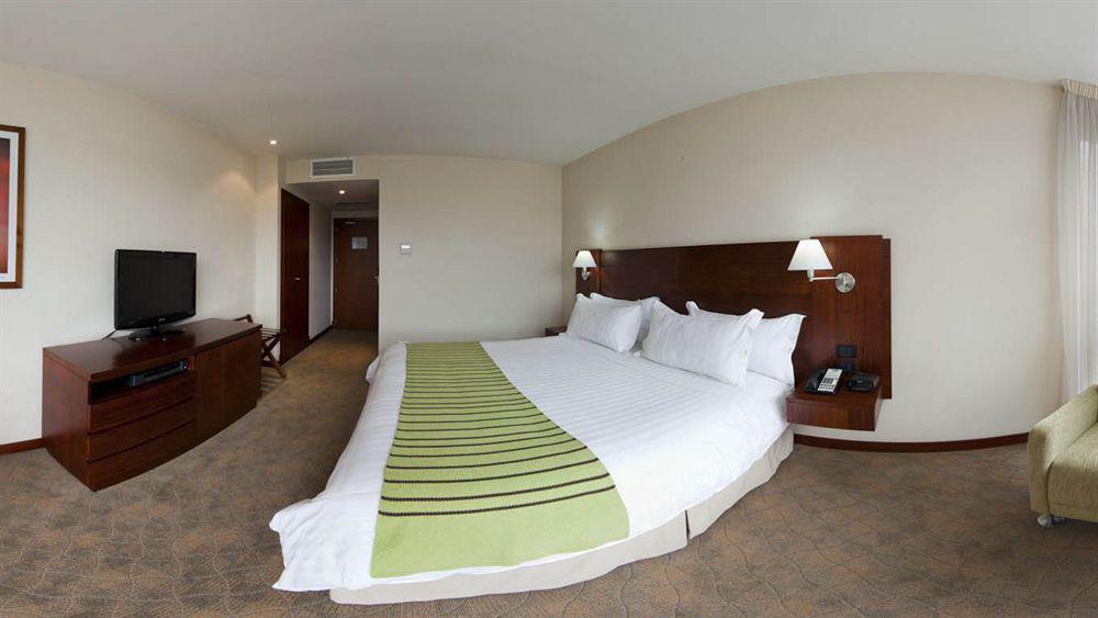 Express By Ihg 4* Quito