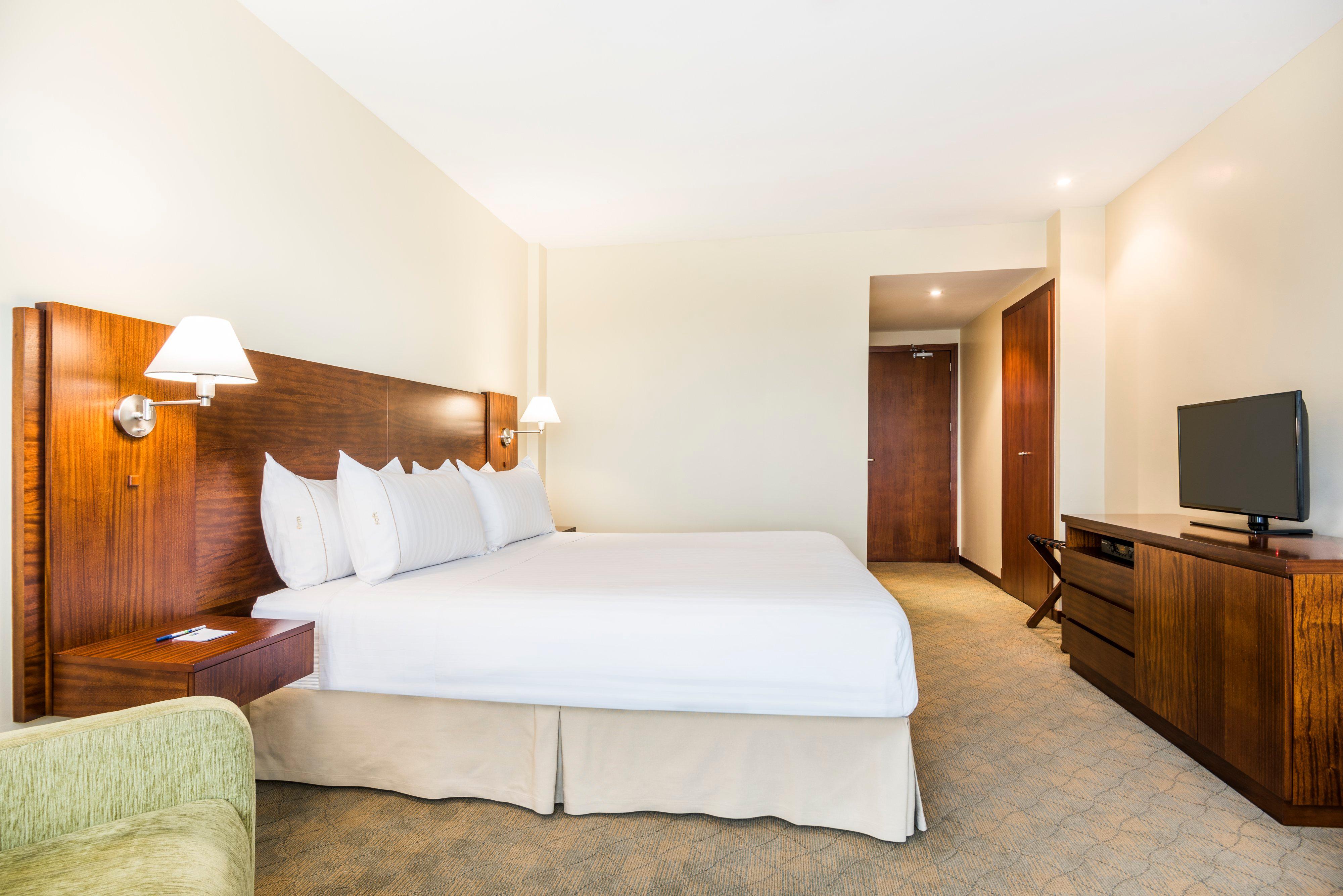 Express By Ihg 4*