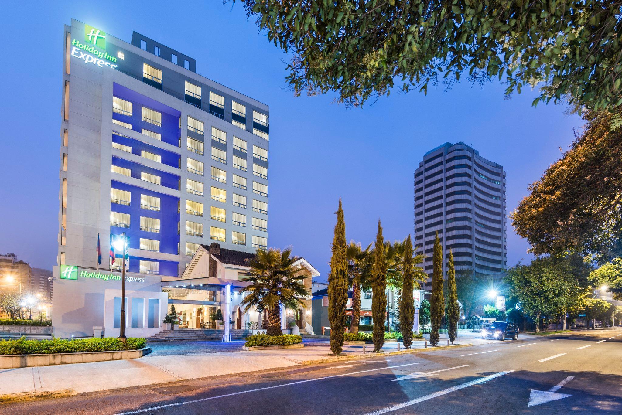 Express By Ihg Hotel 4*