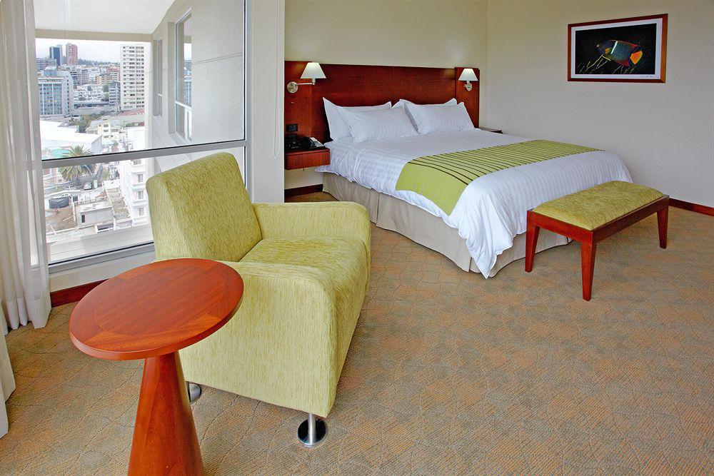 Hotel Express By Ihg Quito